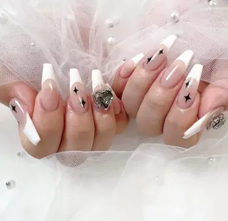 ネイル Lina所属・Lina Nail Salonのネイルデザイン