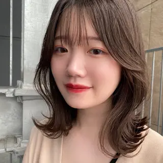 カラー Lond　Chloe所属・りな🌱ショート ☀️レイヤーのヘアスタイル