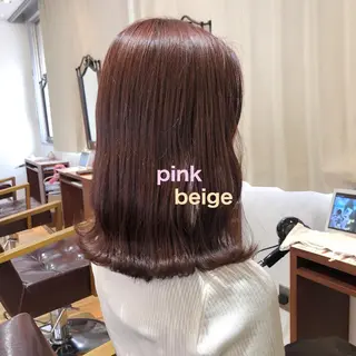 ミディアム A. Seoのヘアスタイル