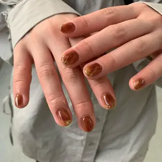 ネイル emanon 新宿東口店所属・nailist akariのネイルデザイン