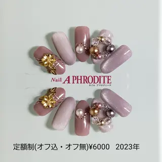 ネイル Nail Aphroditeのネイルデザイン