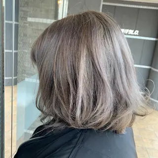 ショート カラー HairDesign Azurのヘアスタイル