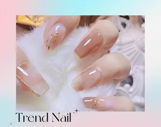 セミロング トレンド ネイル スタジオのネイルデザイン