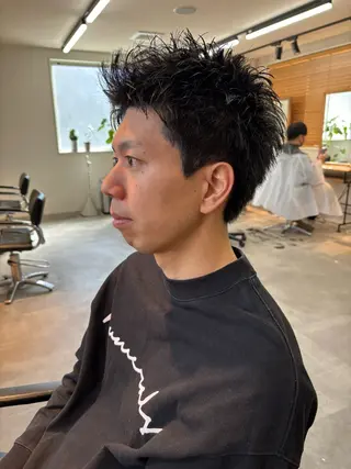 メンズ フェザーパーマ/韓国 /メンズカット保立のヘアスタイル