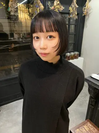 ミディアム ツヤ髪縮毛矯正 🩶manamiのヘアスタイル