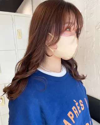 セミロング カラー ヘアアレンジ satsuki 暖色・ブラウンカラーのヘアスタイル