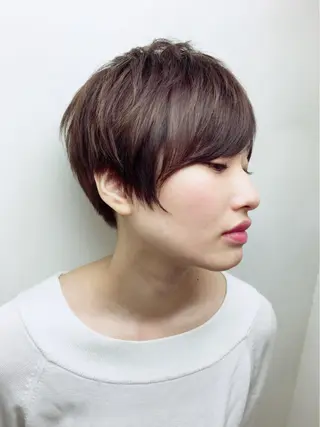 ショート カラー マツオカ ケンシロウのヘアスタイル