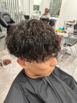 パーマ 【メンズパーマ】比嘉 啓人のヘアスタイル
