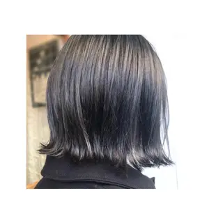 ショート カラー まちだ ひとみのヘアスタイル