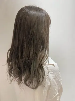 セミロング カラー 🐺ウルフ/レイヤー 似合わせ‎🤍沙羅のヘアスタイル