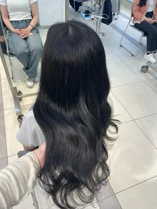 ロング カラー 柳田 光のヘアスタイル