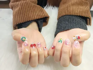 ネイル Lily Eye&Nailのネイルデザイン