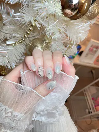 ネイル 23時まで❤︎韓国、 ワンホンネイルのネイルデザイン