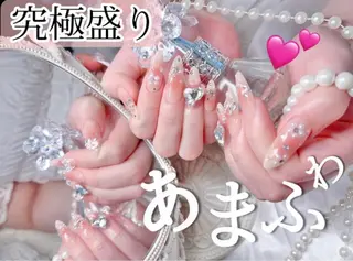 ネイル Yudia🦋 azuのネイルデザイン