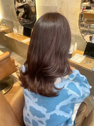 セミロング Kanami/韓国風 /艶カラーのヘアスタイル