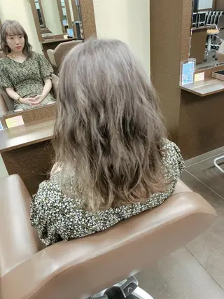 ミディアム カラー シャルマン銀座店所属・🌟東銀座マンツーマ ン🌟タカナシのヘアスタイル