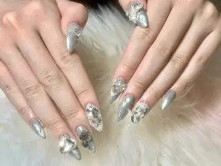 ネイル hohomi .のネイルデザイン