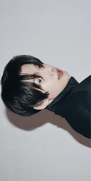 メンズ RIN／韓国ヘア レイヤーカットのヘアスタイル