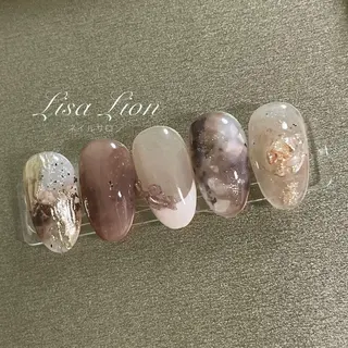 ミディアム M. Tui Tuiのネイルデザイン