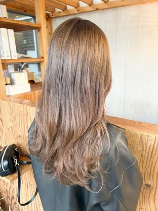 セミロング Nicoru*所属・園田 綾佳のヘアスタイル