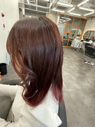ミディアム いとう このみのヘアスタイル