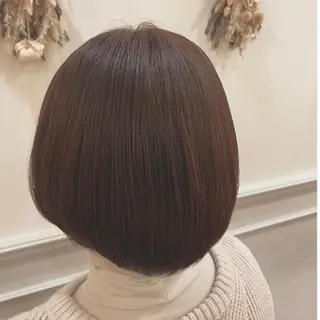 ミディアム カラー よしだ しおりのヘアスタイル
