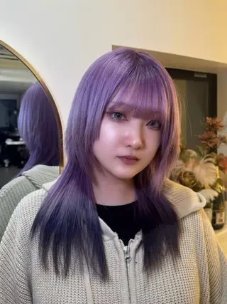 ミディアム ブリーチカラー AYANEのヘアスタイル