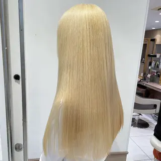 カラー 長尾菜々美🐰 ／ハイトーンカラーのヘアスタイル