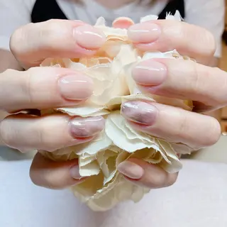 ネイル 綱島 佳恵のネイルデザイン