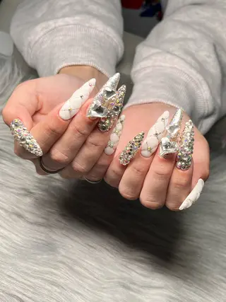 ネイル NAIL　Y's所属・NAIL　Y's 💙のネイルデザイン