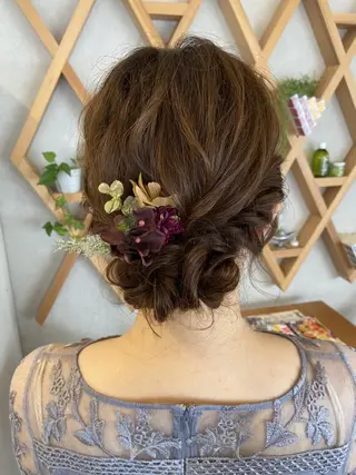 ミディアム ELLE&SALLY 石野のヘアスタイル