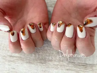 ネイル 岡本 友恵のネイルデザイン