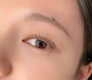パーマ Ne'mophila.eye salon所属・岩元 みゆきのマツエク・マツパデザイン