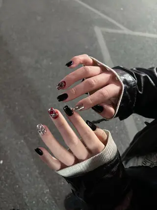 ネイル 🩶韓国/ワンホン myu🩶のネイルデザイン