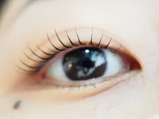 マツエク・マツパ Eyelash Salon Bull 松戸東口店所属・齋藤 瑠菜のマツエク・マツパデザイン