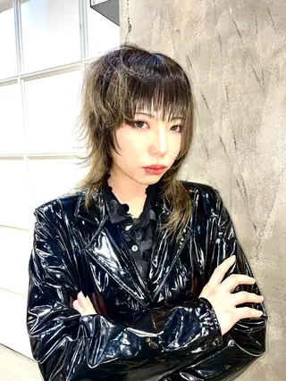 ミディアム デザインカラー⭐︎★ 🐆hyoma🐆のヘアスタイル