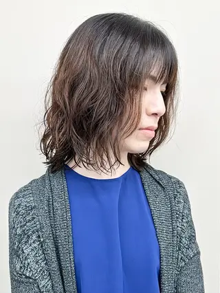 ショート パーマ とうい/くせ毛/ ショート/丸みボブのヘアスタイル