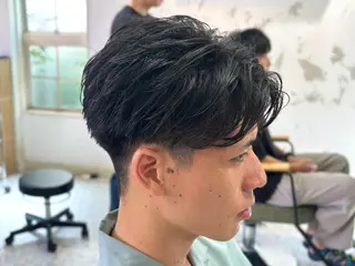 メンズ 男の理想を叶える🔥 メンズパーマ特化｜関のヘアスタイル