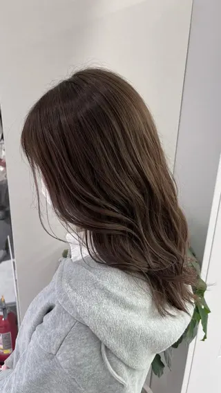 セミロング カラー 髪質改善/レイヤー 兼折楓馬のヘアスタイル