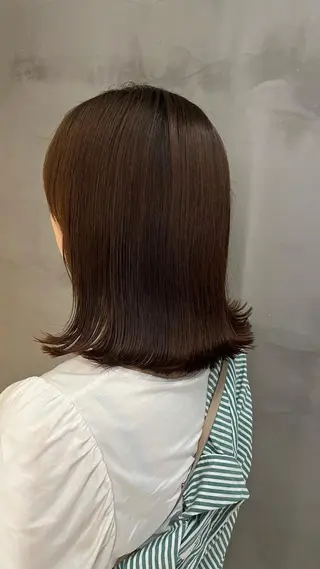 ミディアム 伊佐治 夕芽のヘアスタイル
