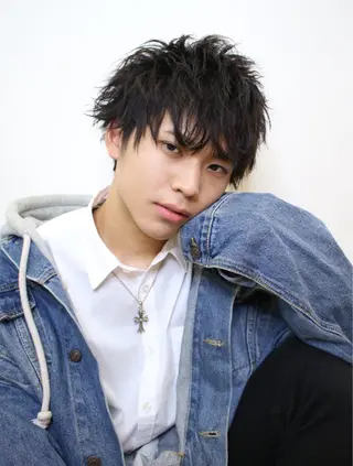 パーマ メンズ 黒川 真伍のヘアスタイル