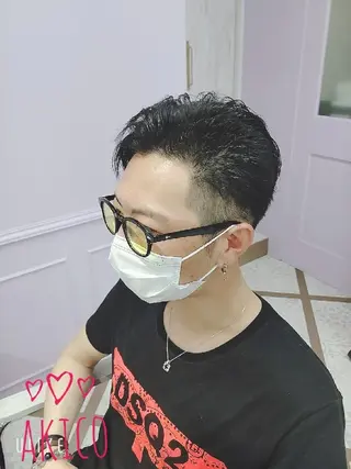 ショート カラー パーマ LUXBE GALLERY なんば駅前店所属・ラックスビーギャラリ ー AKICOのヘアスタイル