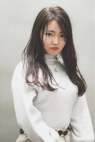 ロング 萩原 仁のヘアスタイル