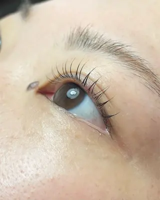 マツエク・マツパ cachette eyelash所属・月森 未奈子のマツエク・マツパデザイン
