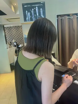 ミディアム 田中 月菜のヘアスタイル