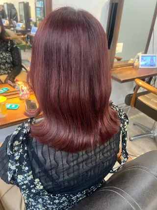 ミディアム たけもと みさきのヘアスタイル