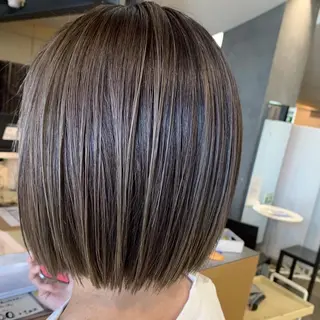 ショート カラー 宮永 智香のヘアスタイル