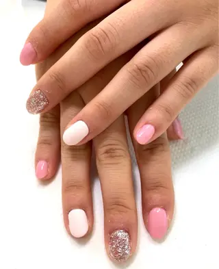 ネイル EMINAL恵比寿 サラのネイルデザイン