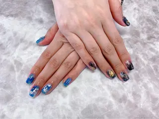 ネイル ネイルリボン 受付スタッフのネイルデザイン