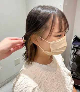 ミディアム カラー 🦩レイヤー|透明感 カラー🦩makoのヘアスタイル